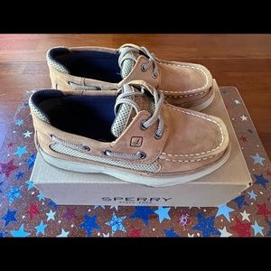 Sperry Boys Size 13M; Smoke Free Home; Only worn a few times